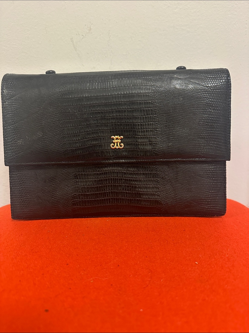 Vintage saks fifth Ave lizard clutch